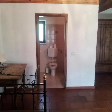 Alloggio per agriturismo Il Picchio Licciana Nardi