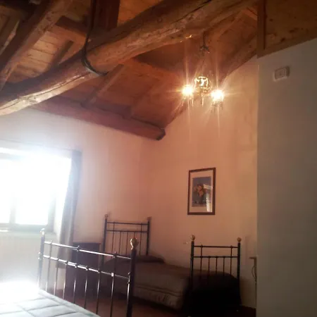 Il Picchio Alloggio per agriturismo Licciana Nardi